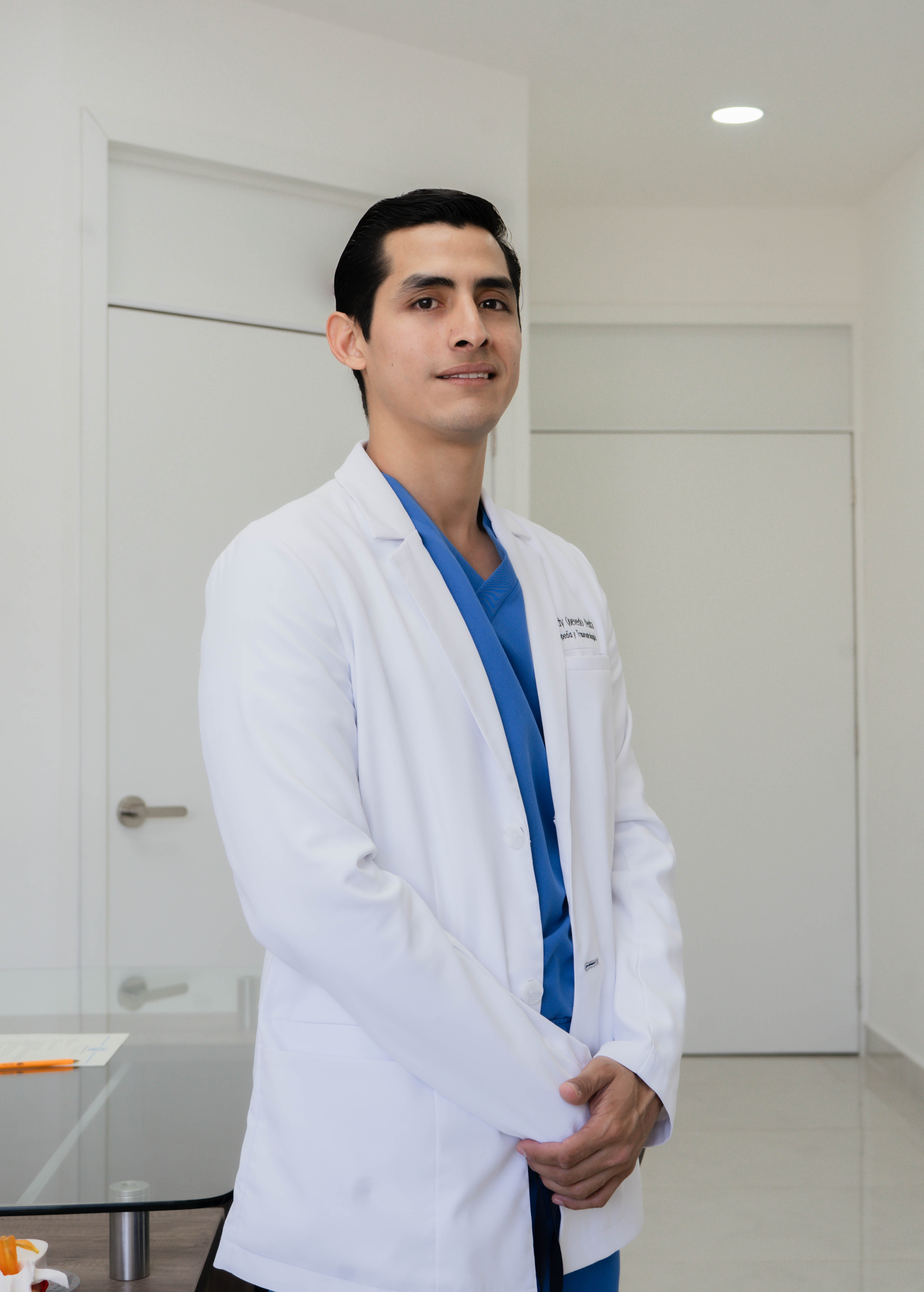 Dr. Eddy Quevedo Yedra